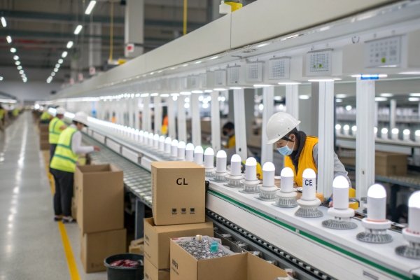 A production line of high-quality LED PL lamps